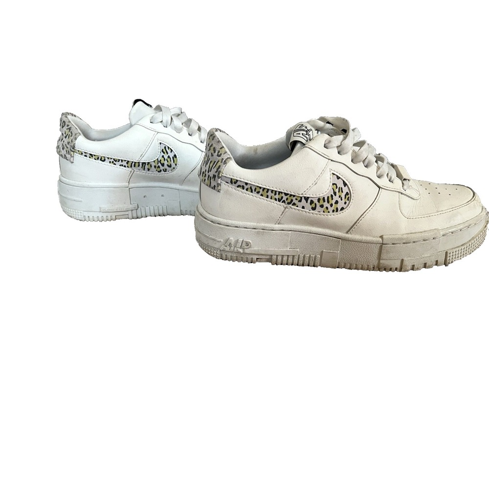 Nike Air Force 1 Women 8.5 Low Top Lace-Up Sneakers White Leopard Accents Swoosh